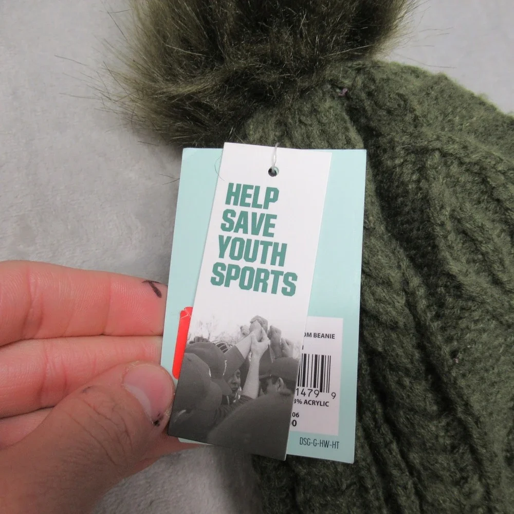 DSG Cable Pom Beanie Girls One Size Fits All Green Winter Outdoor Knit‎ $14 NEW